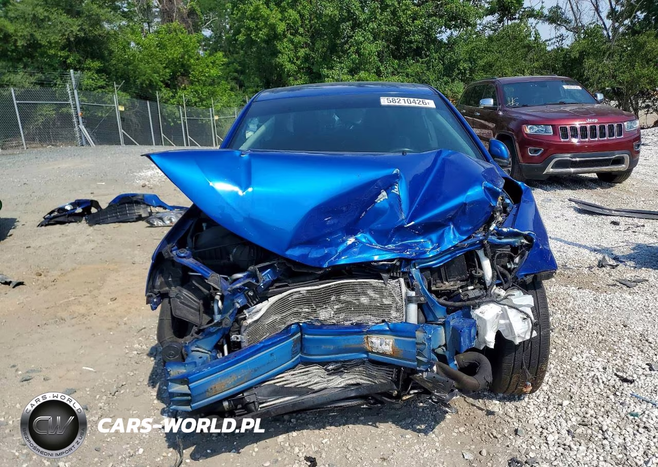 2019 Chevrolet Sonic Lt VIN:1G1JD6SBXK4141284 - 5