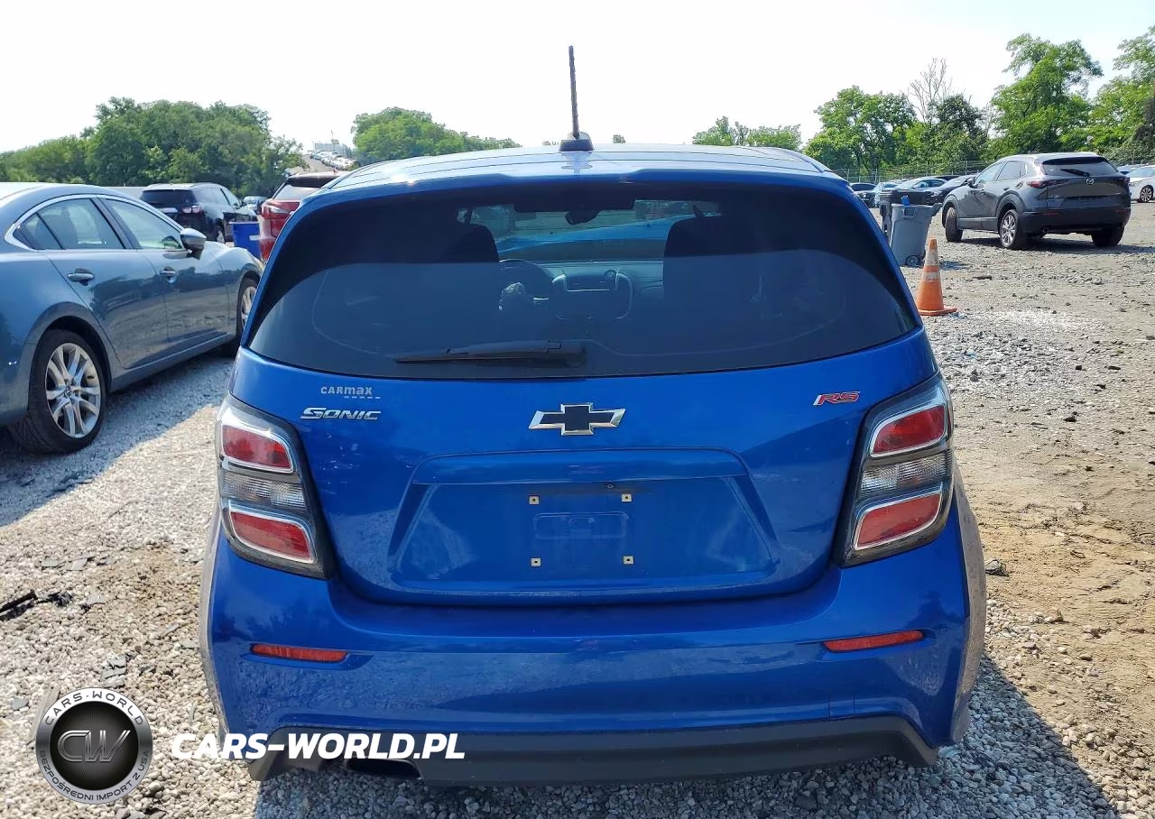 2019 Chevrolet Sonic Lt VIN:1G1JD6SBXK4141284 - 6