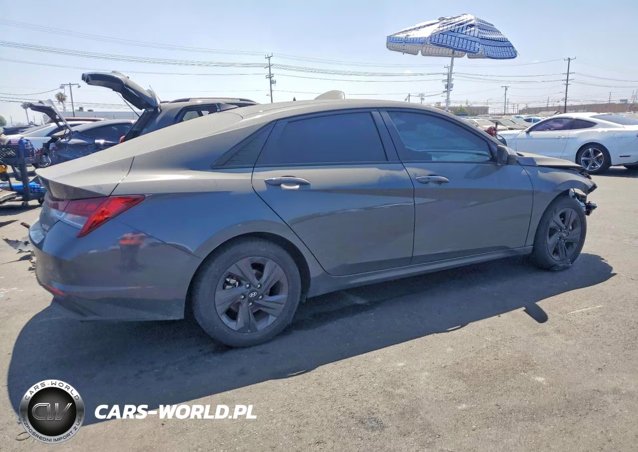 2023 Hyundai Elantra Blue VIN:KMHLM4AJ0PU077806 - 3