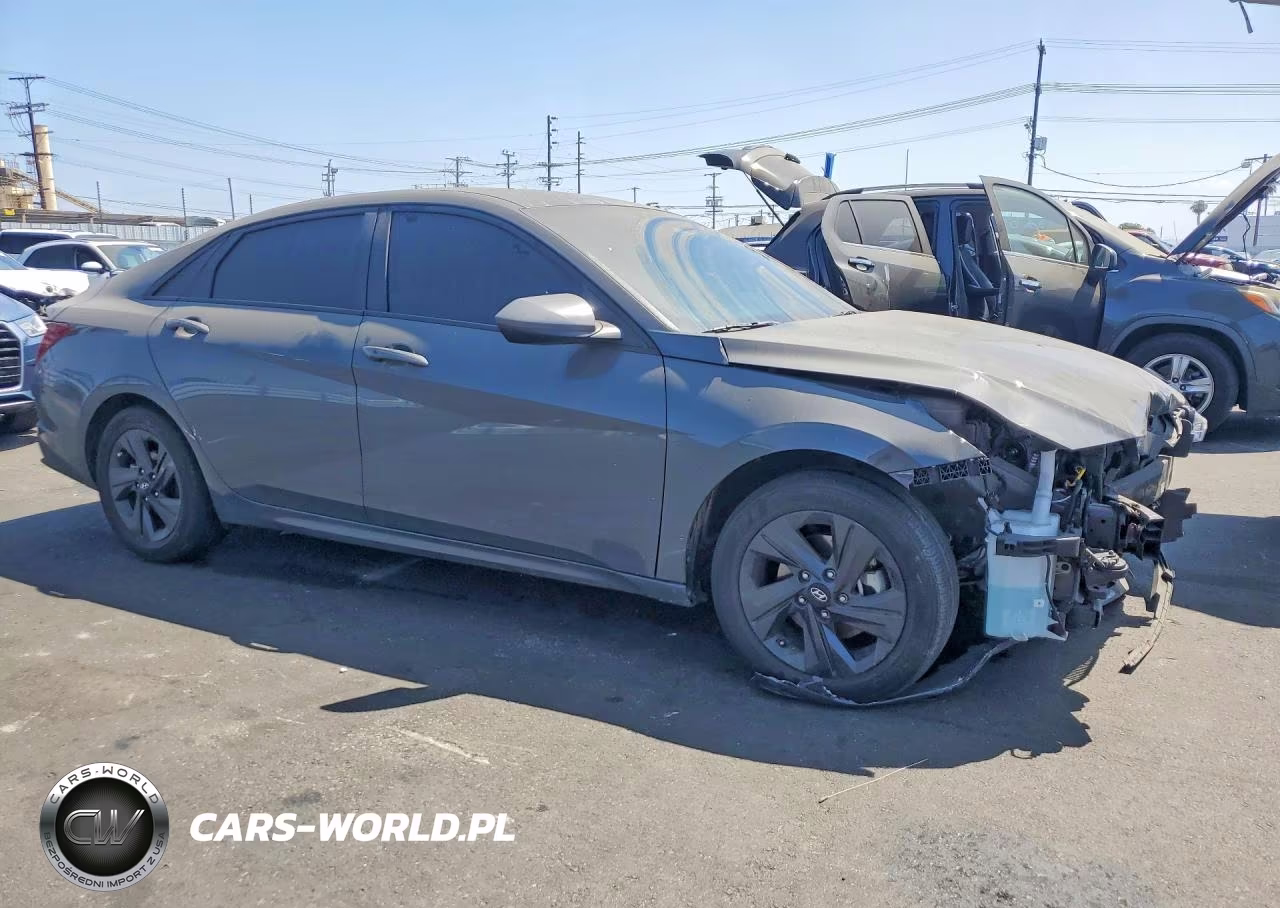 2023 Hyundai Elantra Blue VIN:KMHLM4AJ0PU077806 - 4