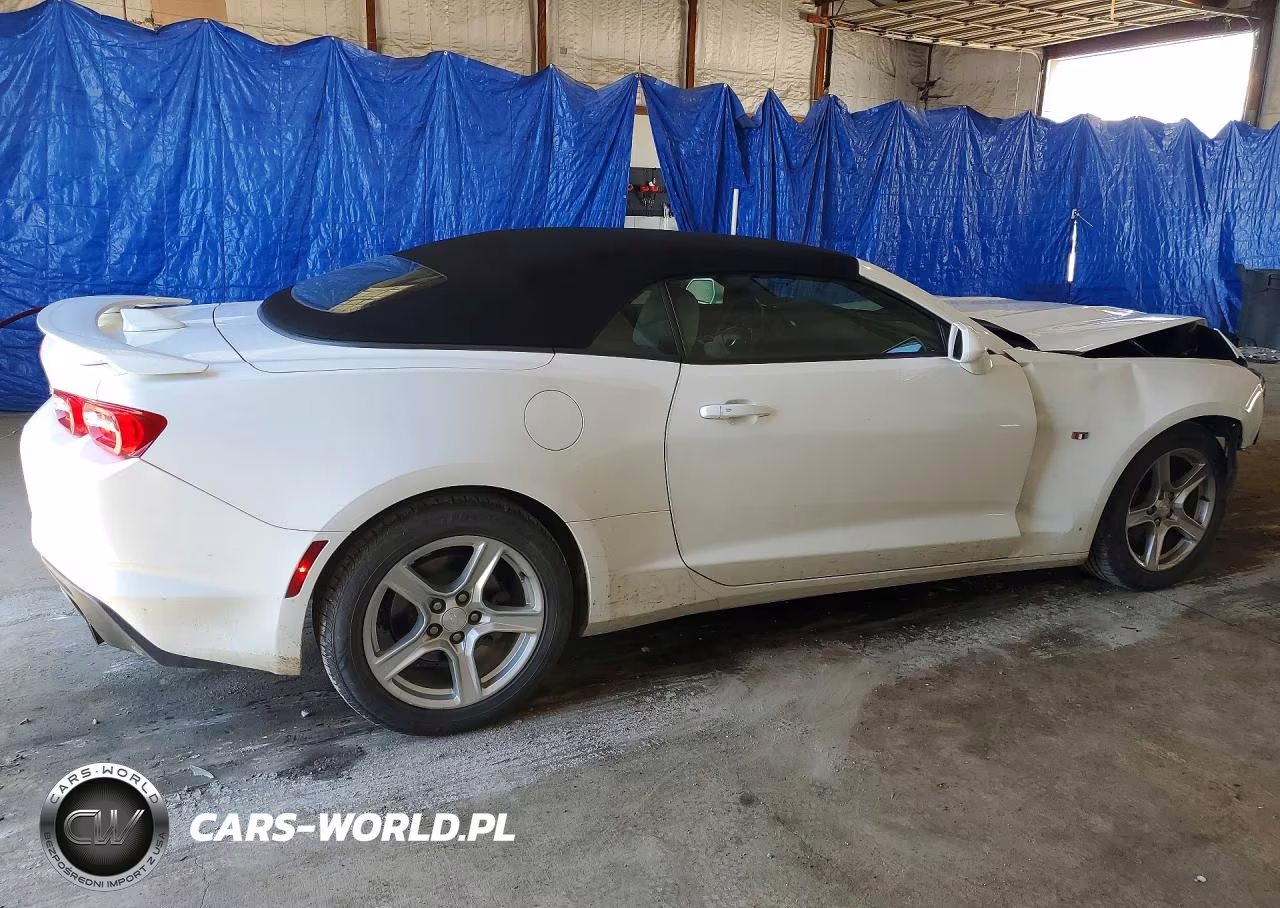 2023 Chevrolet Camaro Ls VIN:1G1FB3DX7P0132219 - 3
