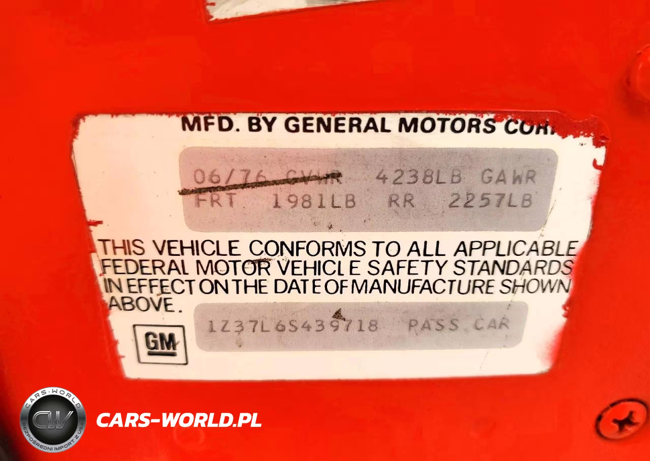 1976 Chevrolet Corvette VIN:1Z37L6S439718 - 12