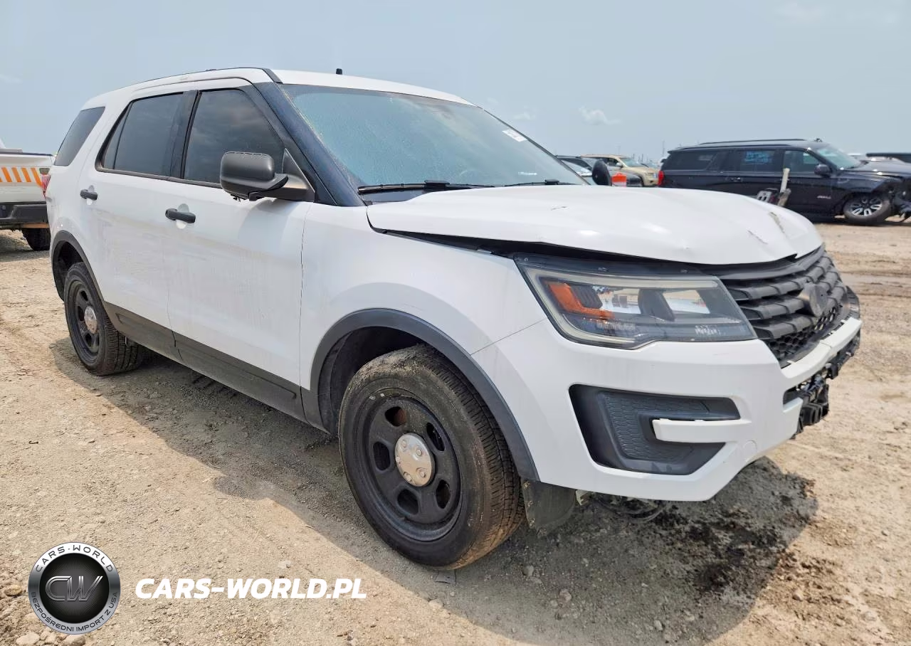 2018 Ford Explorer Police Interceptor VIN:1FM5K8AR1JGC43882 - 4