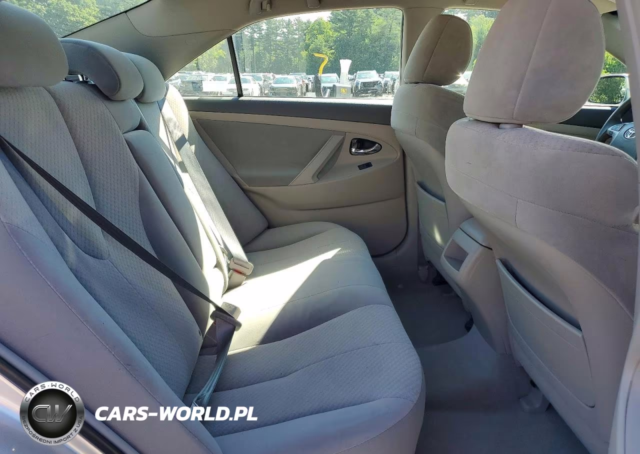 2009 Toyota Camry Le VIN:4T4BE46KX9R058652 - 10