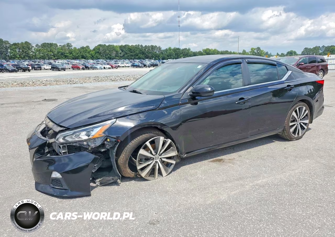 2019 Nissan Altima Sr – zdjęcie 1 z 12