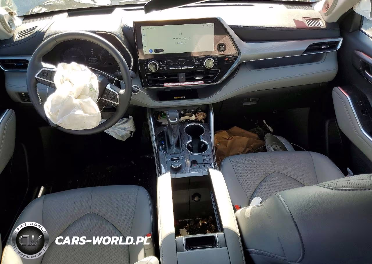 2025 Toyota Highlander Platinum VIN:5TDKDRBH5SS580964 - 8