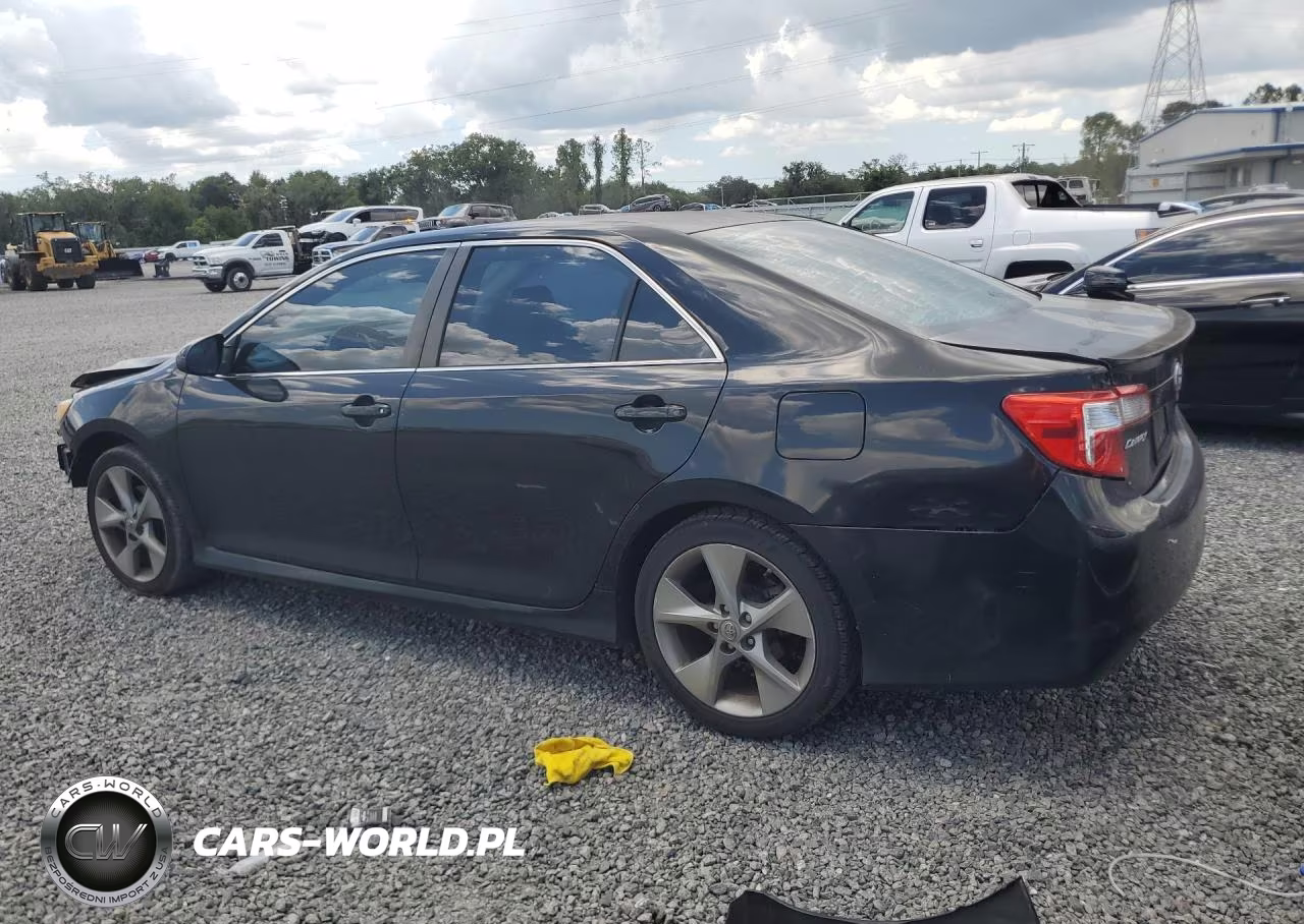 2014 Toyota Camry Se Sport VIN:4T1BF1FK2EU438875 - 2