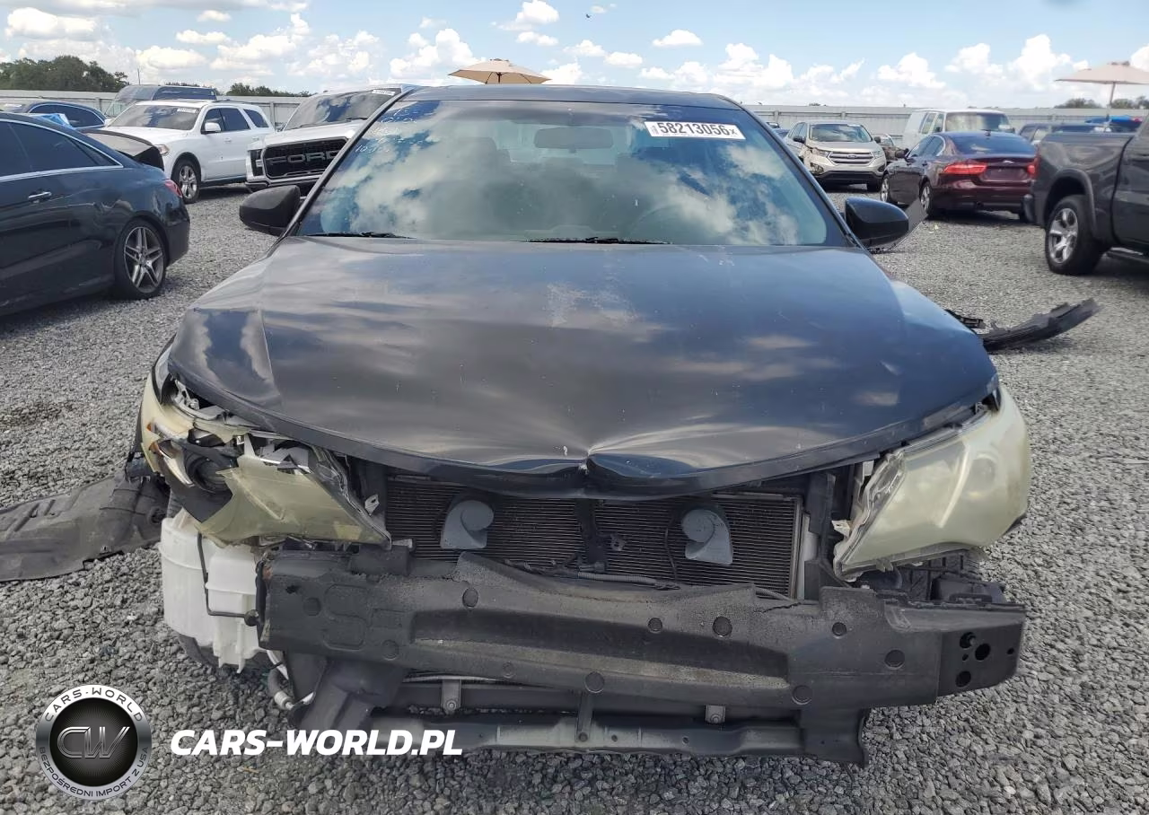 2014 Toyota Camry Se Sport VIN:4T1BF1FK2EU438875 - 5