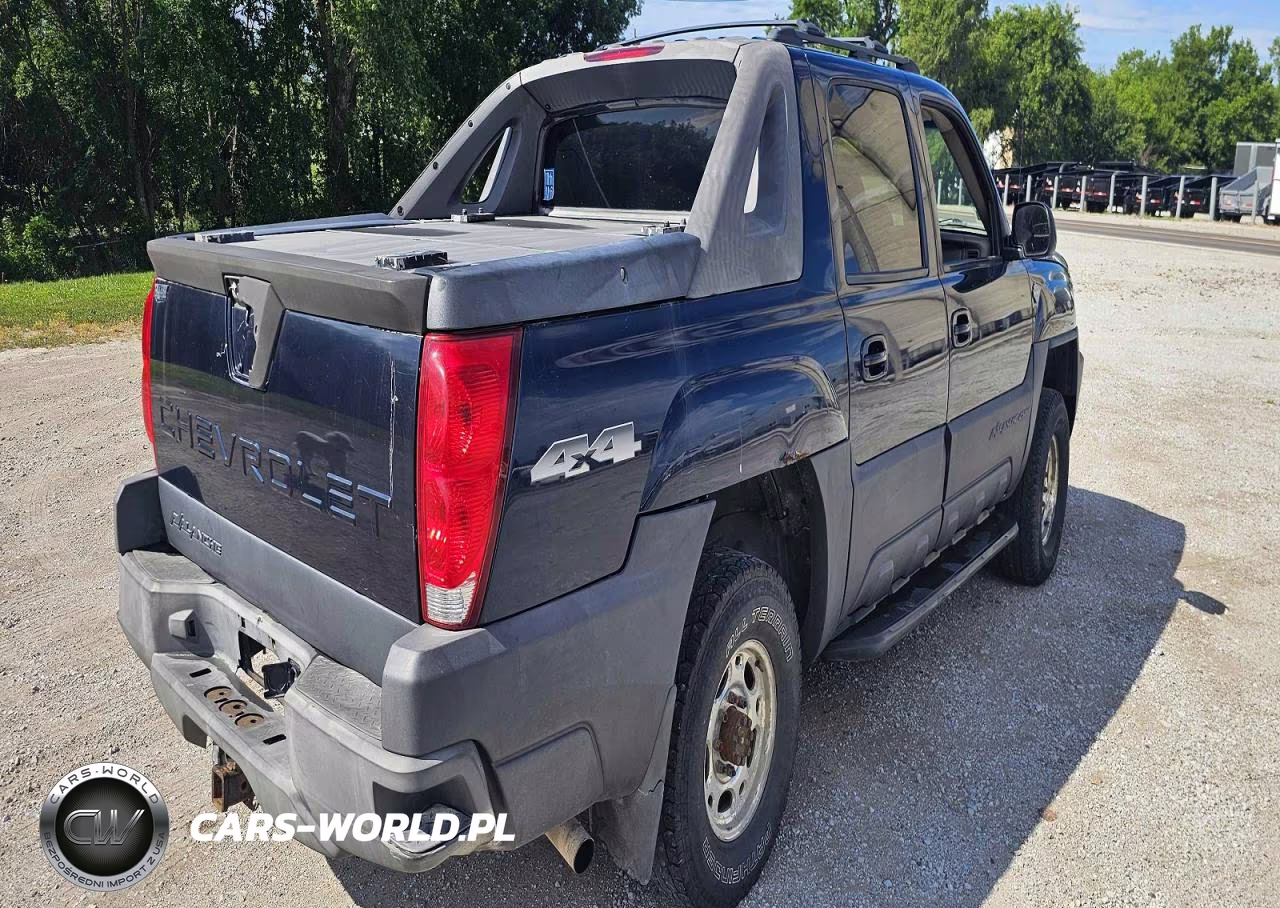2004 Chevrolet Avalanche K2500 VIN:3GNGK22GX4G149832 - 4