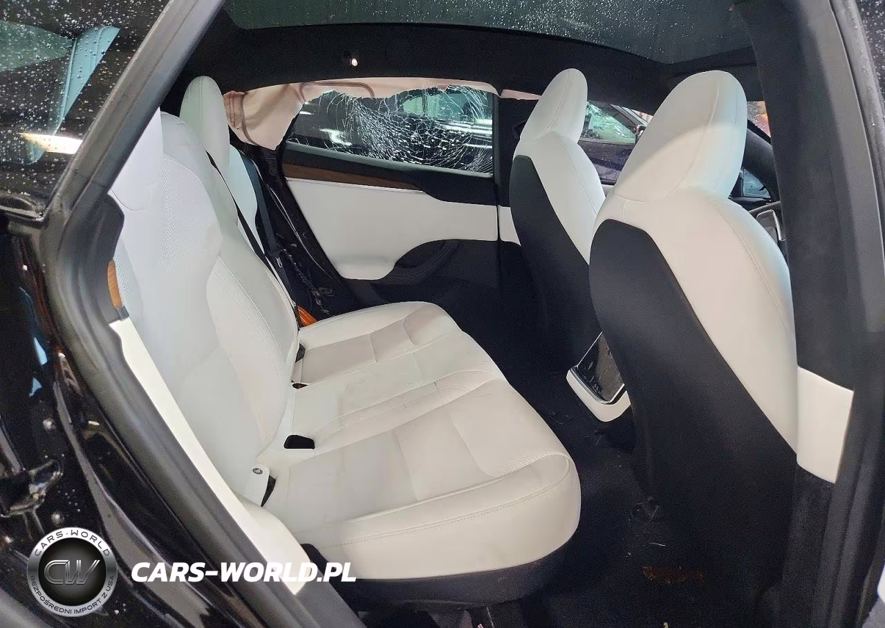 2024 Tesla Model S VIN:5YJSA1E52RF543624 - 10