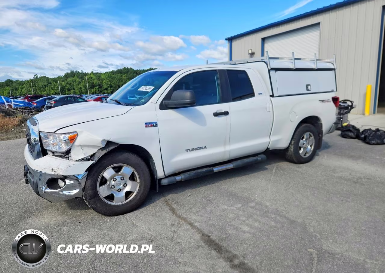 2013 Toyota Tundra Double Cab Sr5