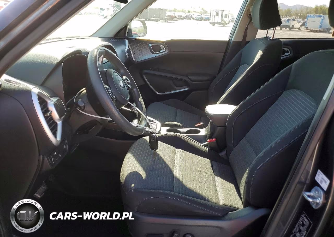 2021 Kia Soul S VIN:KNDJ23AU3M7781174 - 7