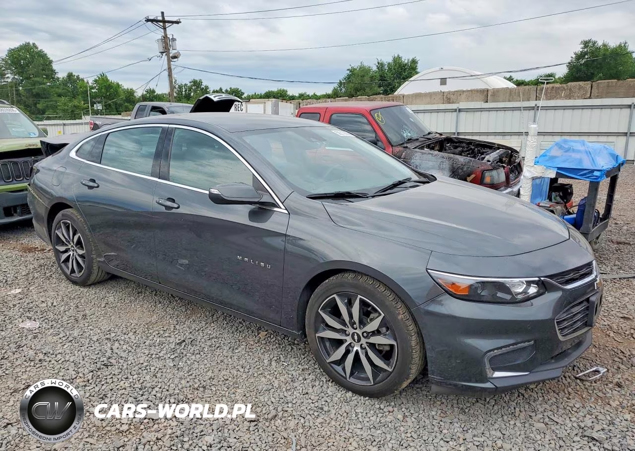 2016 Chevrolet Malibu Lt VIN:1G1ZF5SX7GF289889 - 4