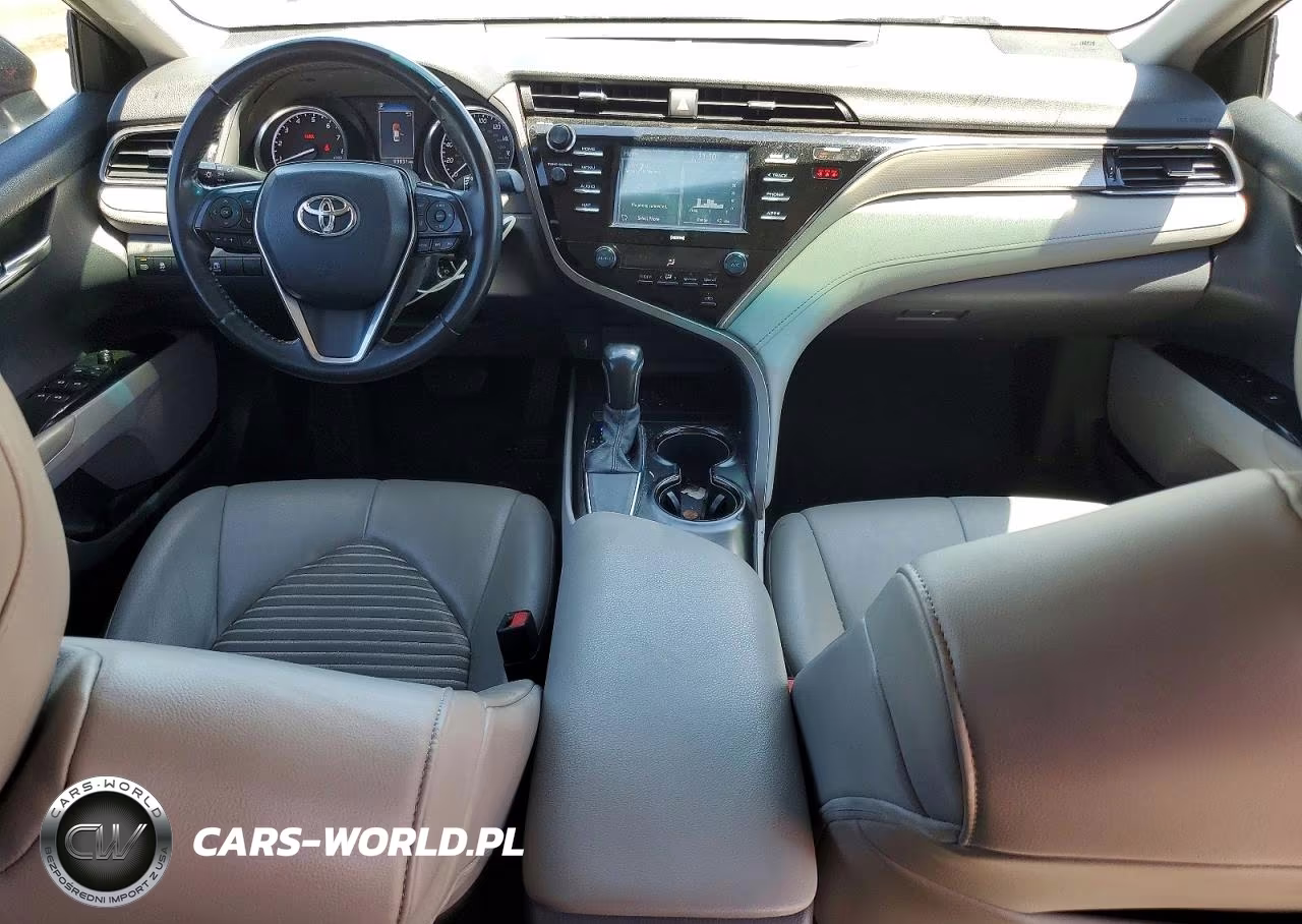 2020 Toyota Camry Se VIN:4T1G11AK4LU909871 - 8