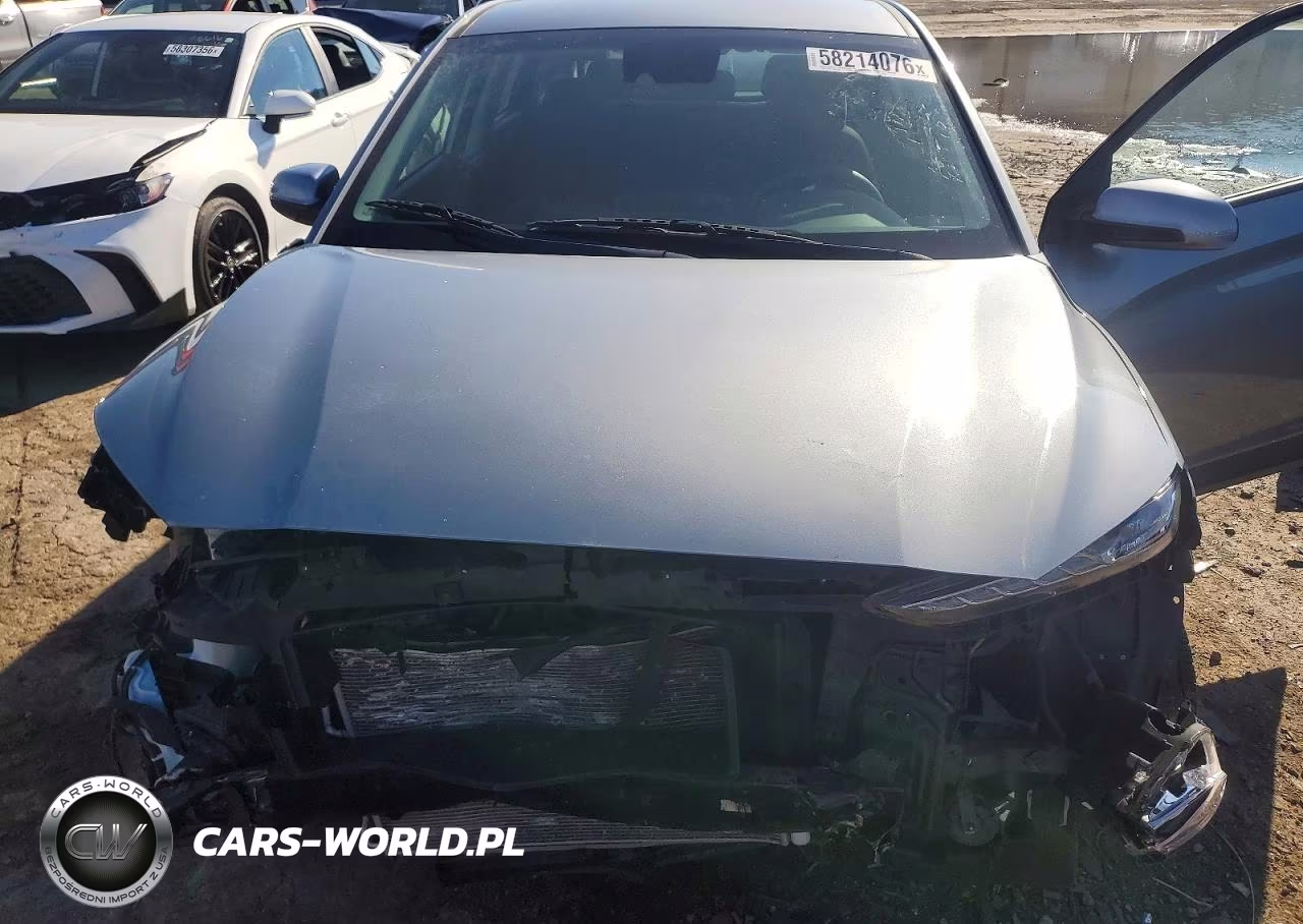 2019 Hyundai Kona Se VIN:KM8K12AA5KU254755 - 11