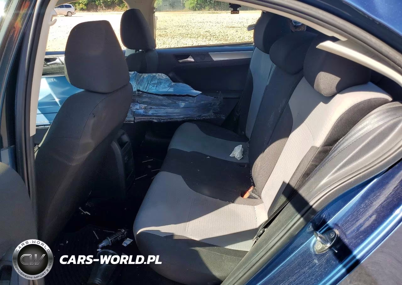 2018 Volkswagen Jetta S VIN:3VW2B7AJ9JM210773 - 10