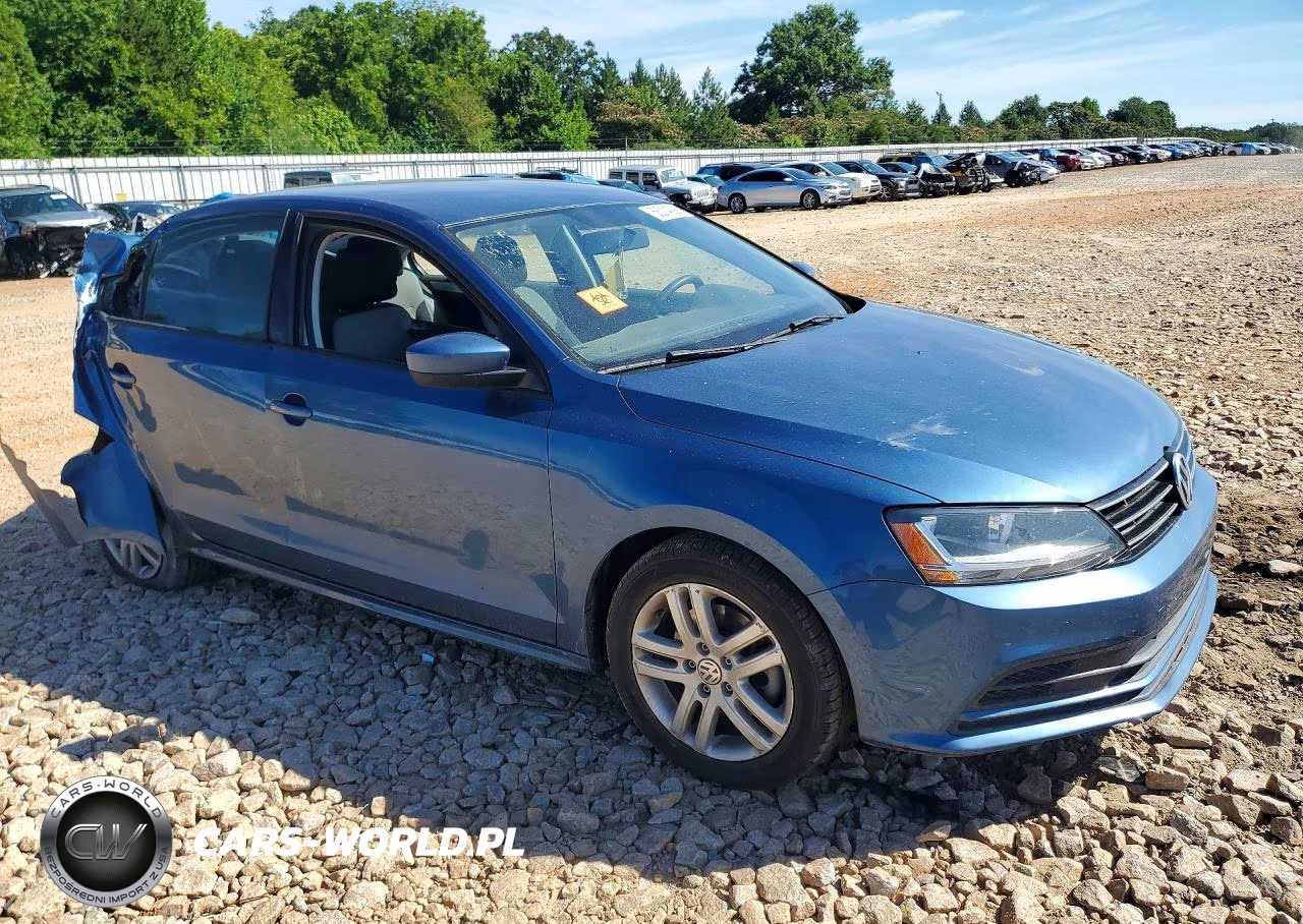 2018 Volkswagen Jetta S VIN:3VW2B7AJ9JM210773 - 4