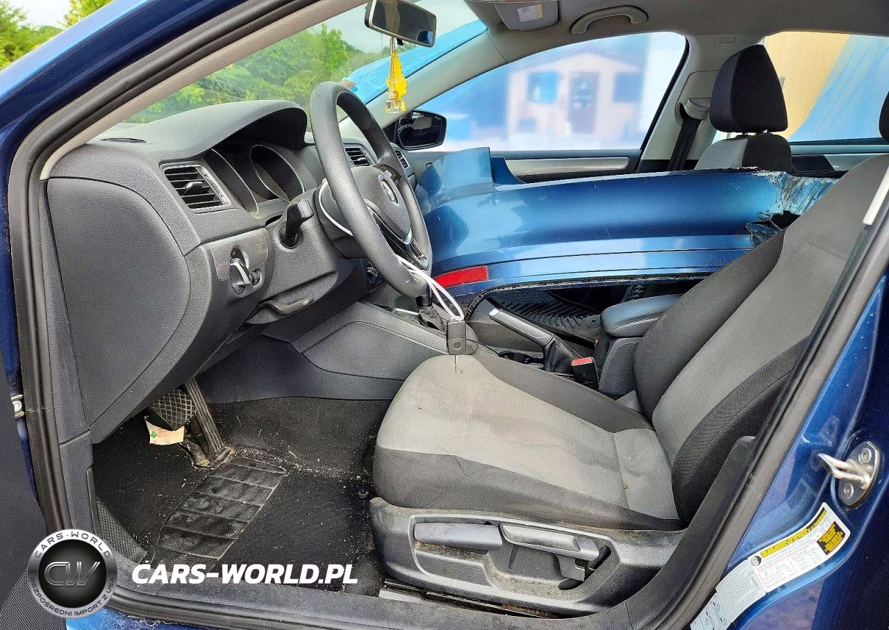 2018 Volkswagen Jetta S VIN:3VW2B7AJ9JM210773 - 7