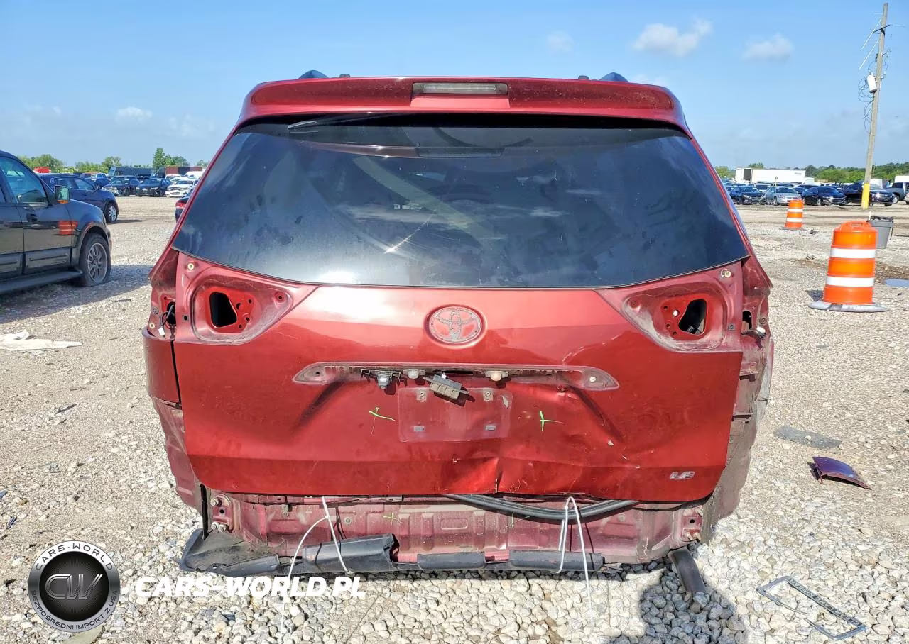 2013 Toyota Sienna Le VIN:5TDKK3DC3DS328671 - 6