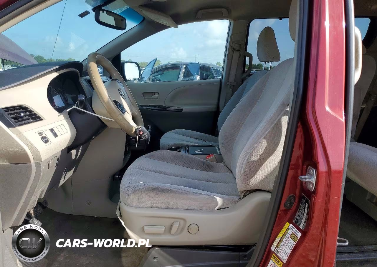 2013 Toyota Sienna Le VIN:5TDKK3DC3DS328671 - 7