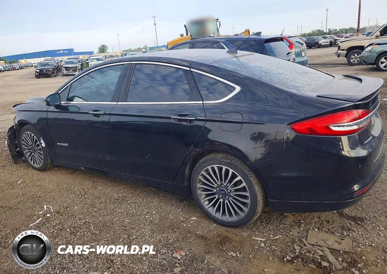 2018 Ford Fusion Titanium VIN:3FA6P0RU4JR215450 - 2