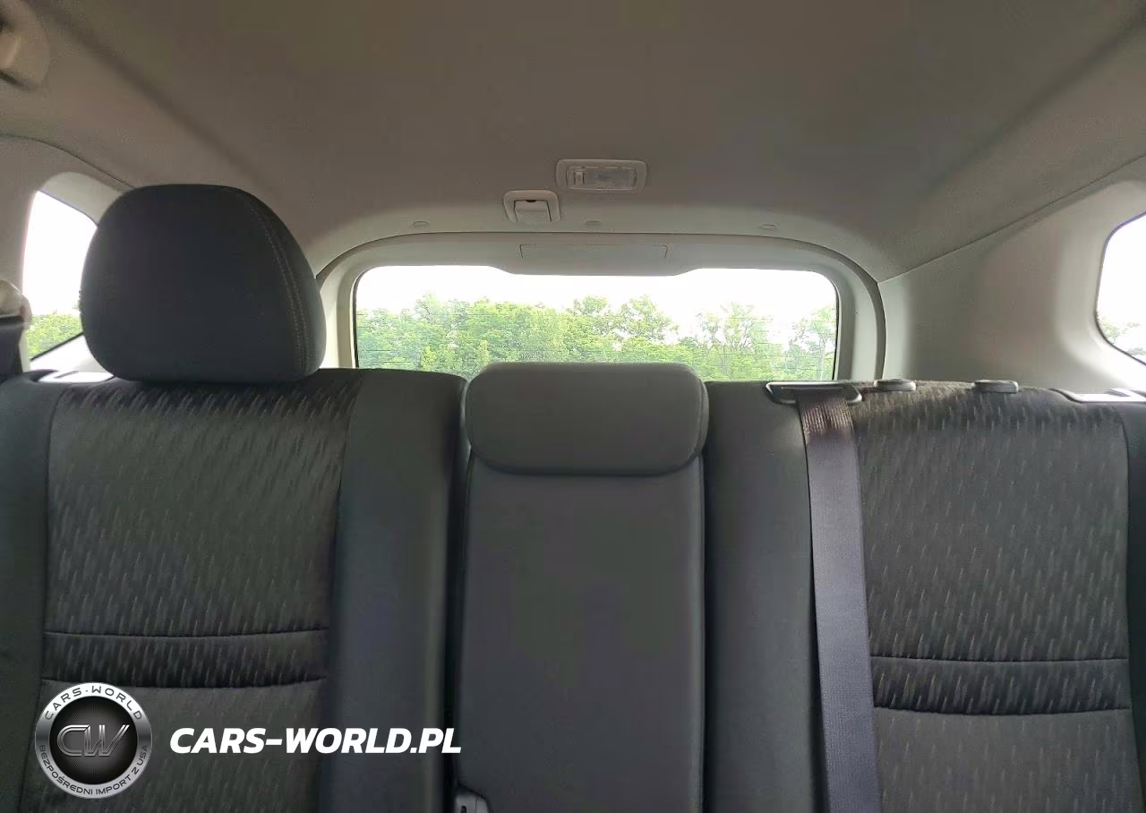 2019 Nissan Rogue S VIN:KNMAT2MV5KP524574 - 10