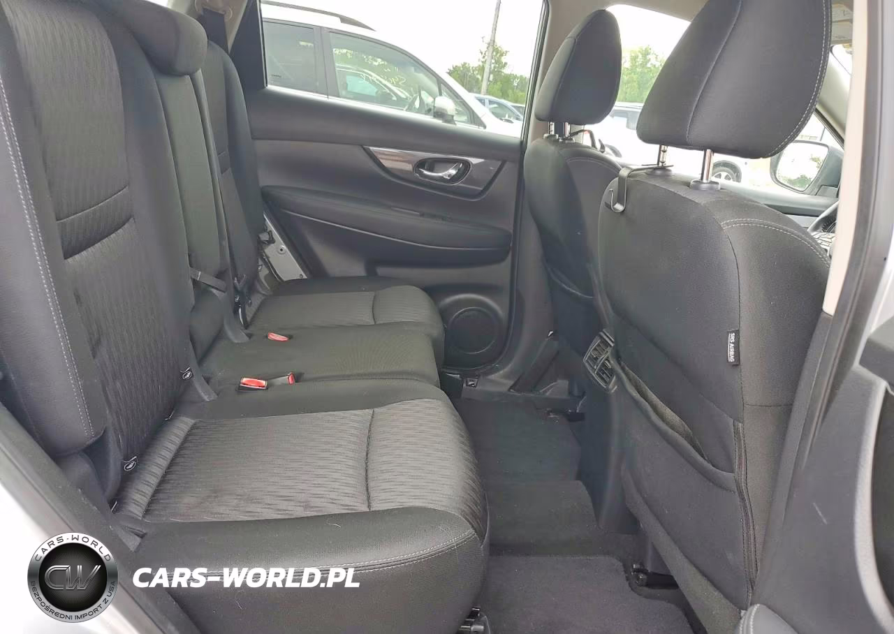 2019 Nissan Rogue S VIN:KNMAT2MV5KP524574 - 11