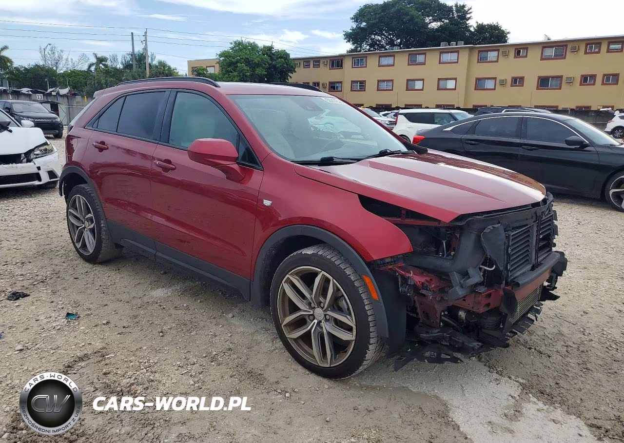 2019 Cadillac Xt4 Sport VIN:1GYFZER42KF228255 - 4
