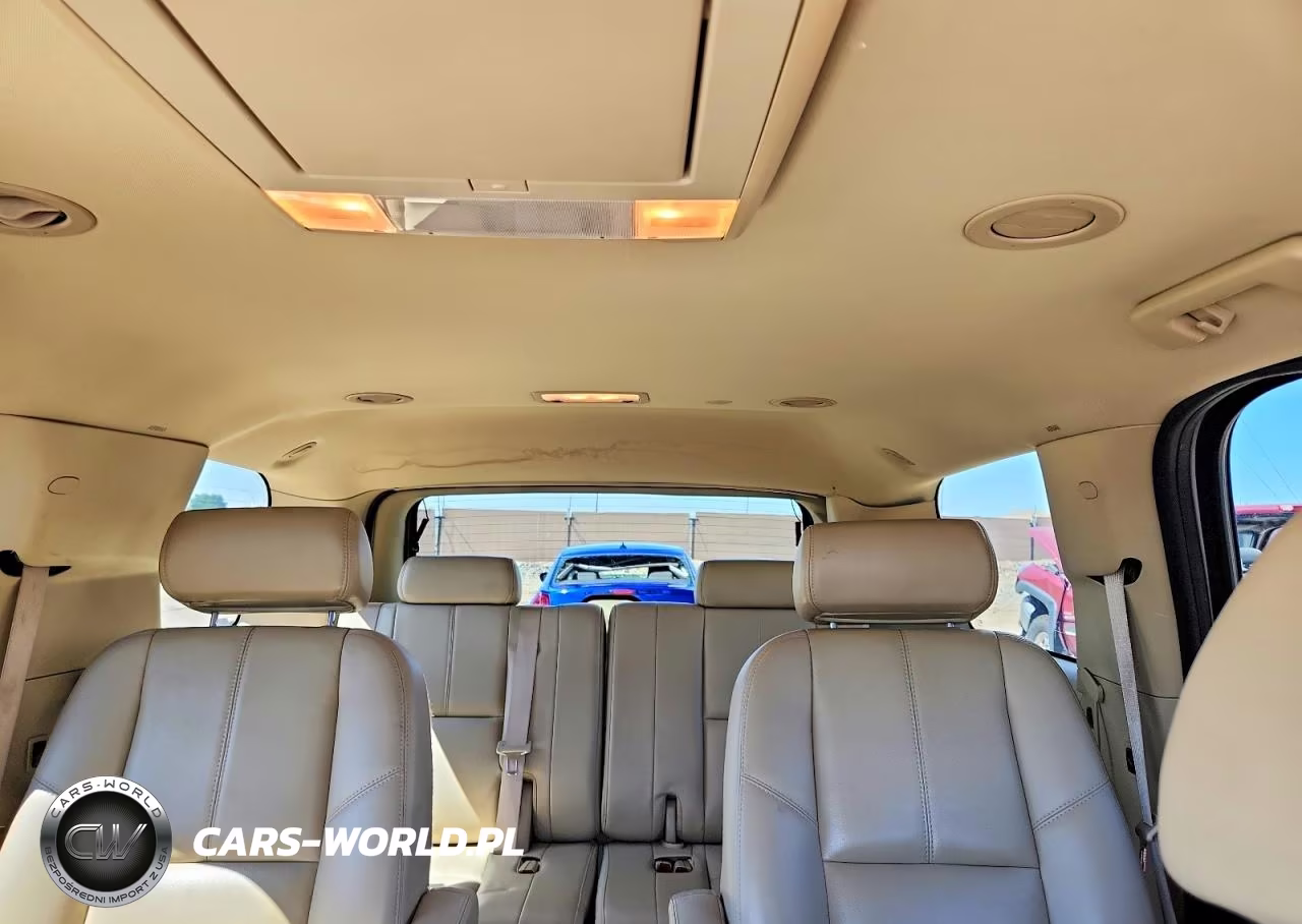2007 Chevrolet Tahoe K1500 VIN:1GNFK13007R384090 - 10