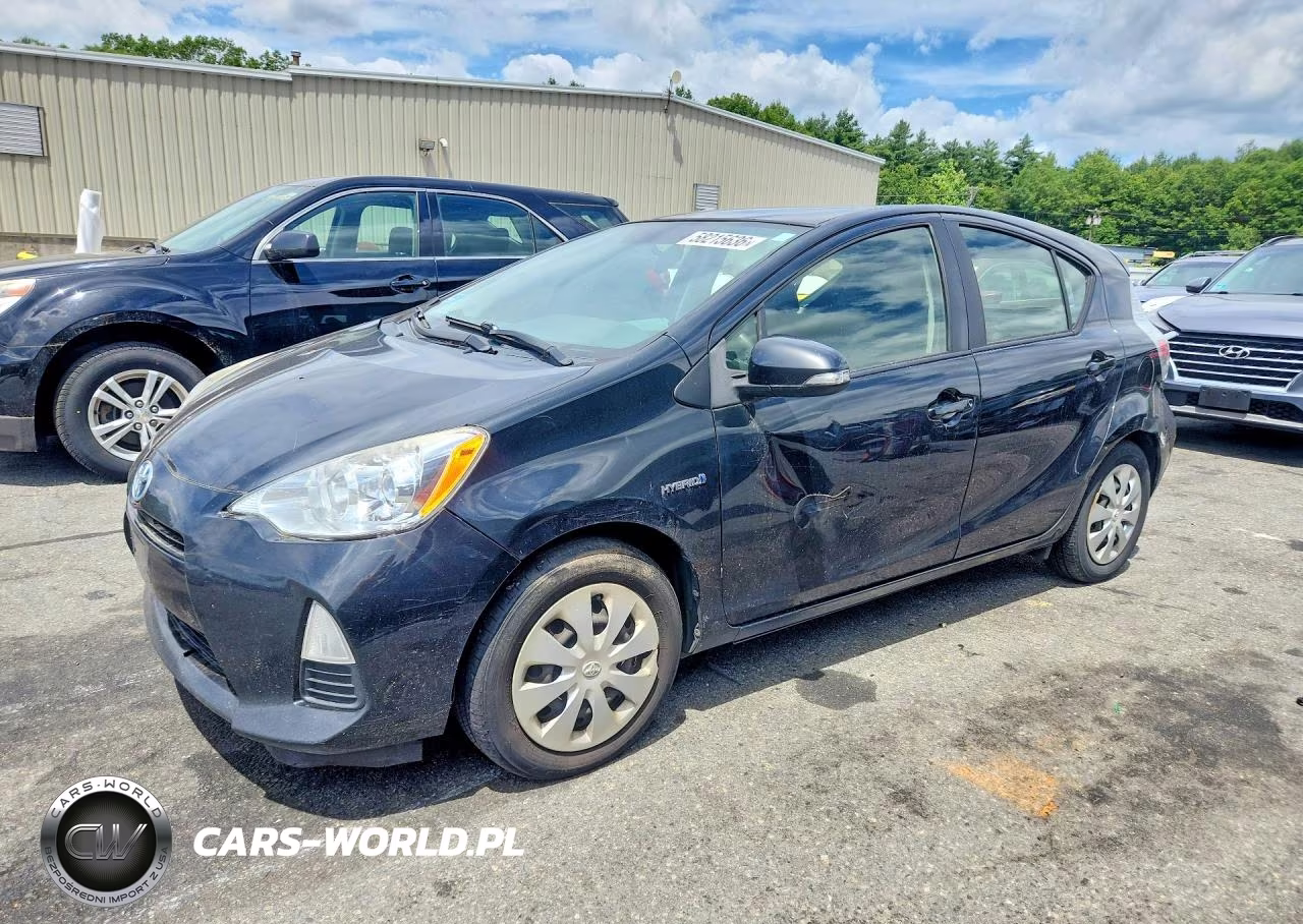 2014 Toyota Prius C Two – zdjęcie 1 z 12