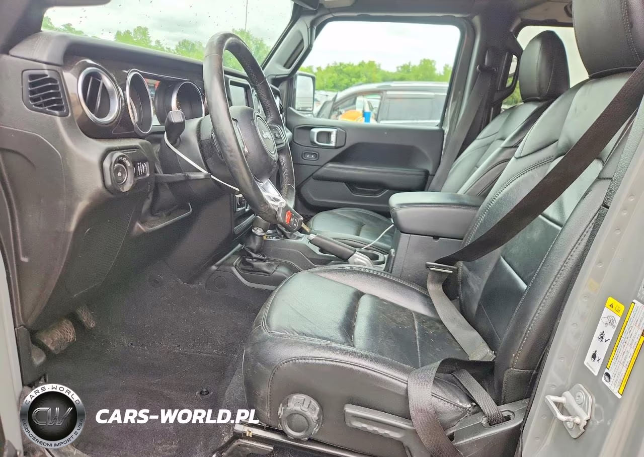 2019 Jeep Wrangler Unlimited Sahara VIN:1C4HJXEG9KW648077 - 7