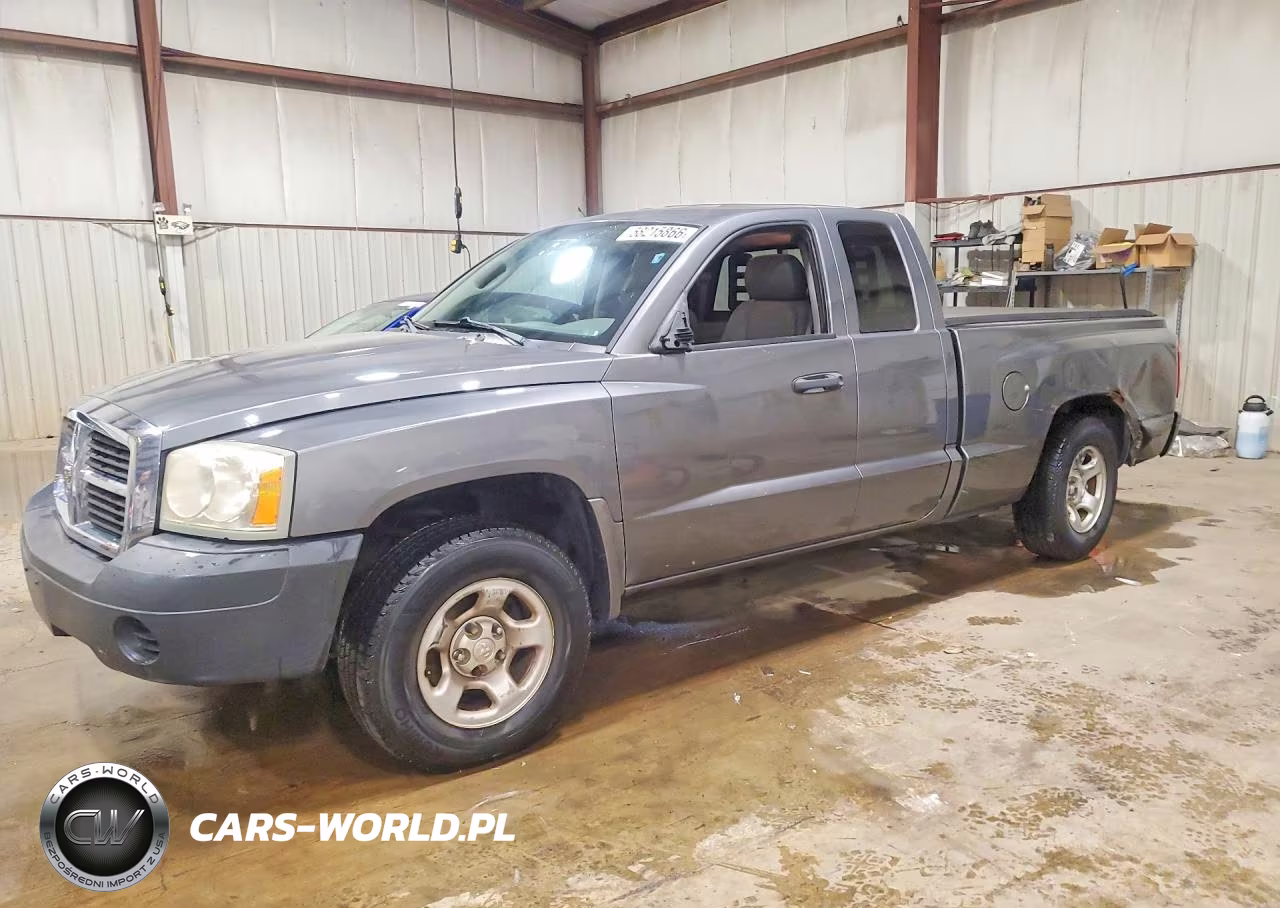 2005 Dodge Dakota St