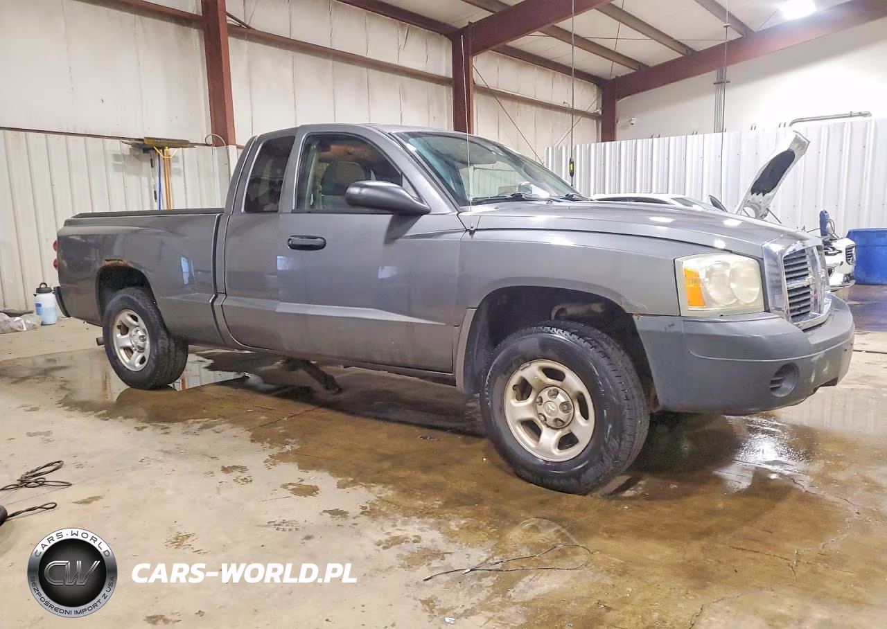 2005 Dodge Dakota St VIN:1D7HE22K05S353743 - 4
