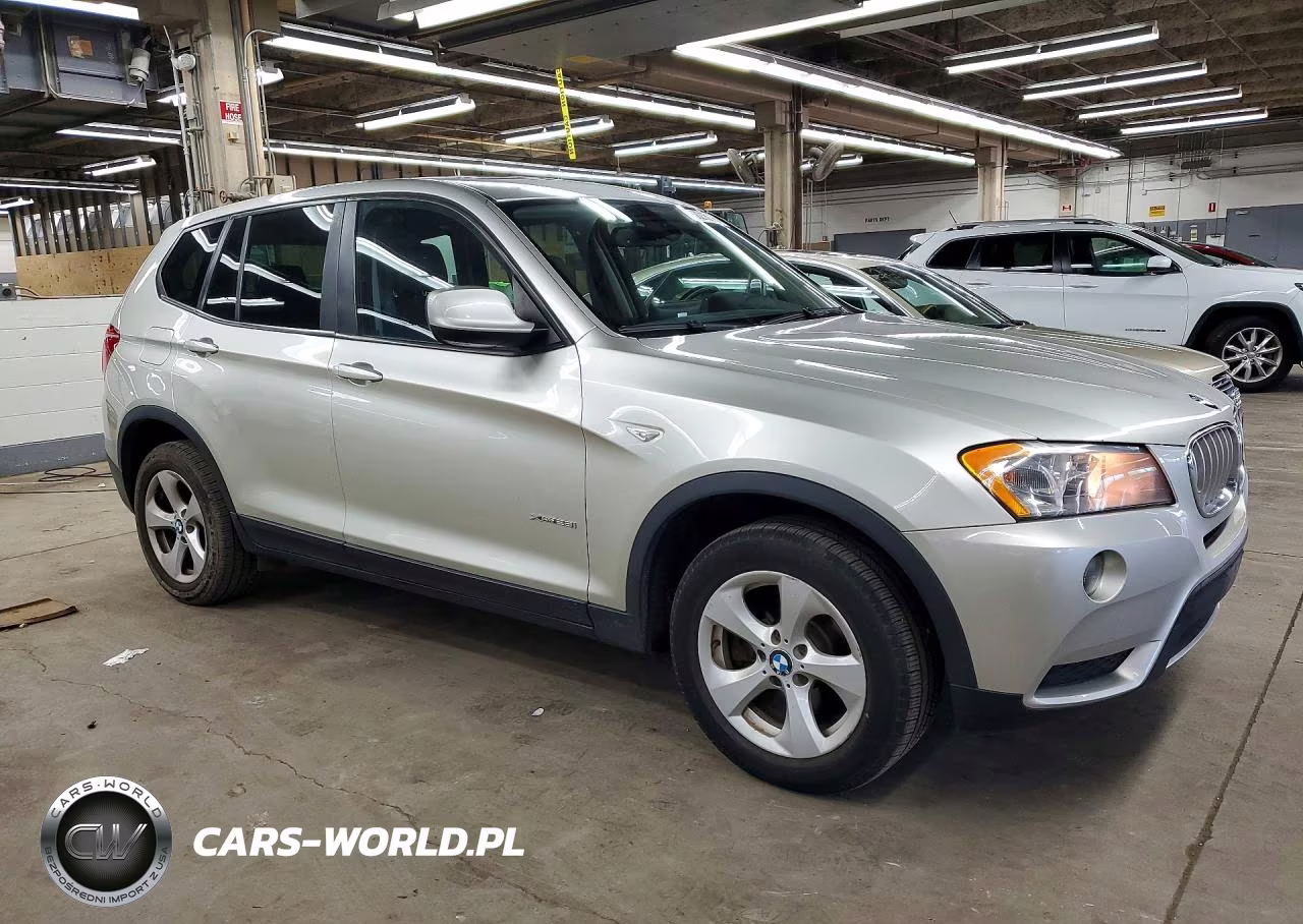 2012 BMW X3 xDrive28I VIN:5UXWX5C5XCL723690 - 4