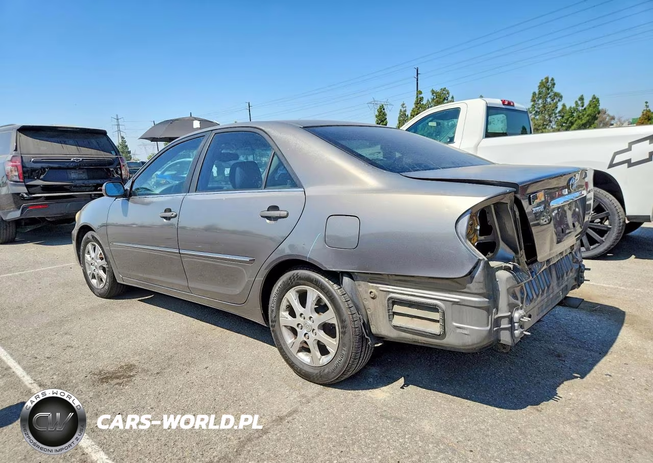 2005 Toyota Camry Xle V6 VIN:JTDBF32K050166727 - 2