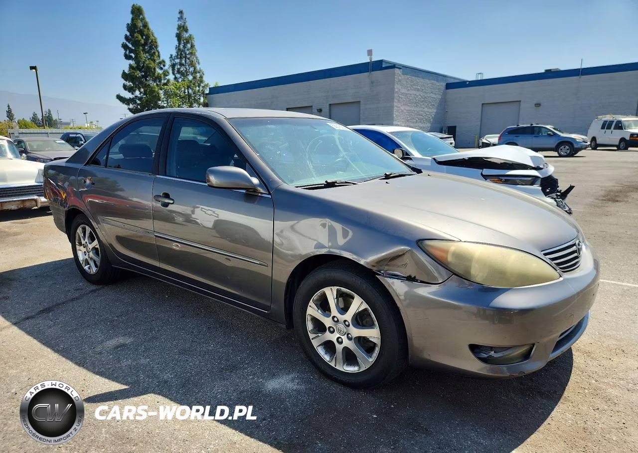 2005 Toyota Camry Xle V6 VIN:JTDBF32K050166727 - 4