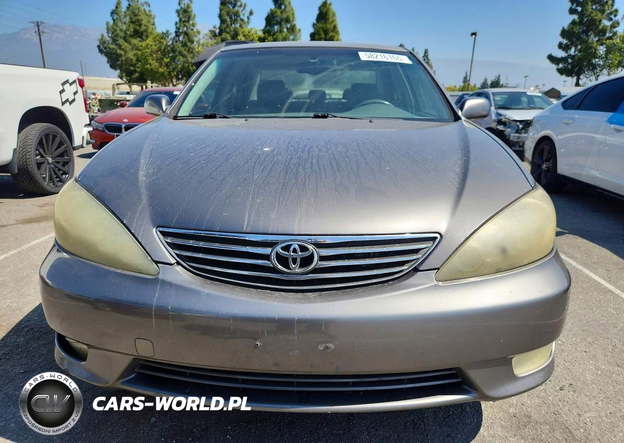 2005 Toyota Camry Xle V6 VIN:JTDBF32K050166727 - 5