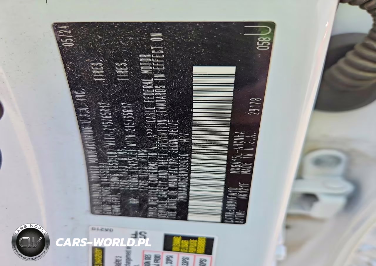 2024 Toyota Corolla Cross L VIN:7MUAAABG2RV099020 - 12