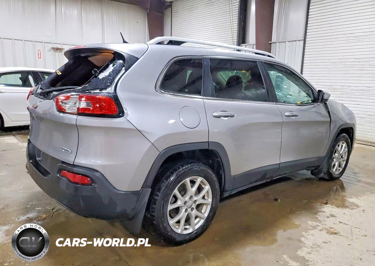 2014 Jeep Cherokee Latitude VIN:1C4PJMCB6EW300730 - 3