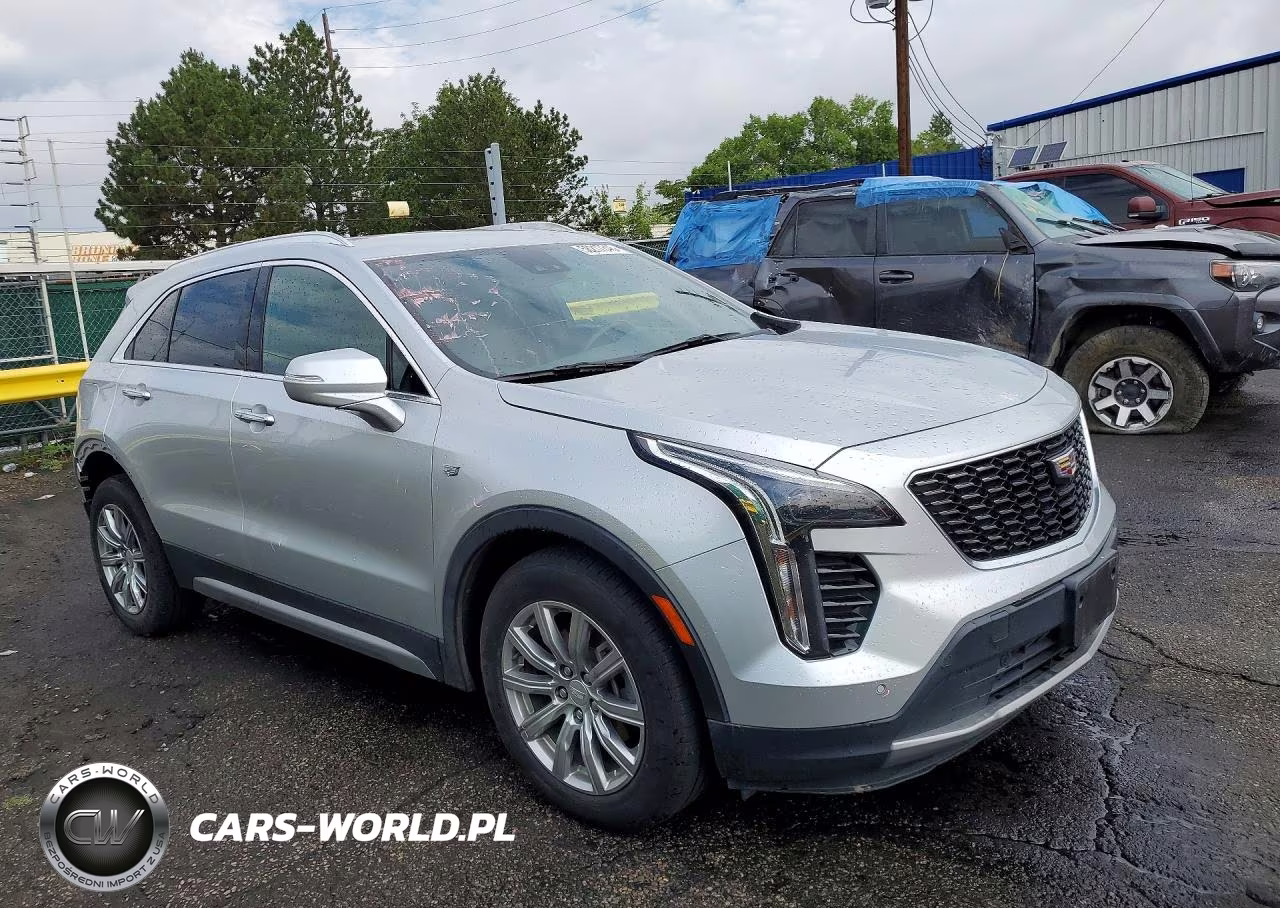 2022 Cadillac Xt4 Premium Luxury VIN:1GYFZDR48NF136193 - 4