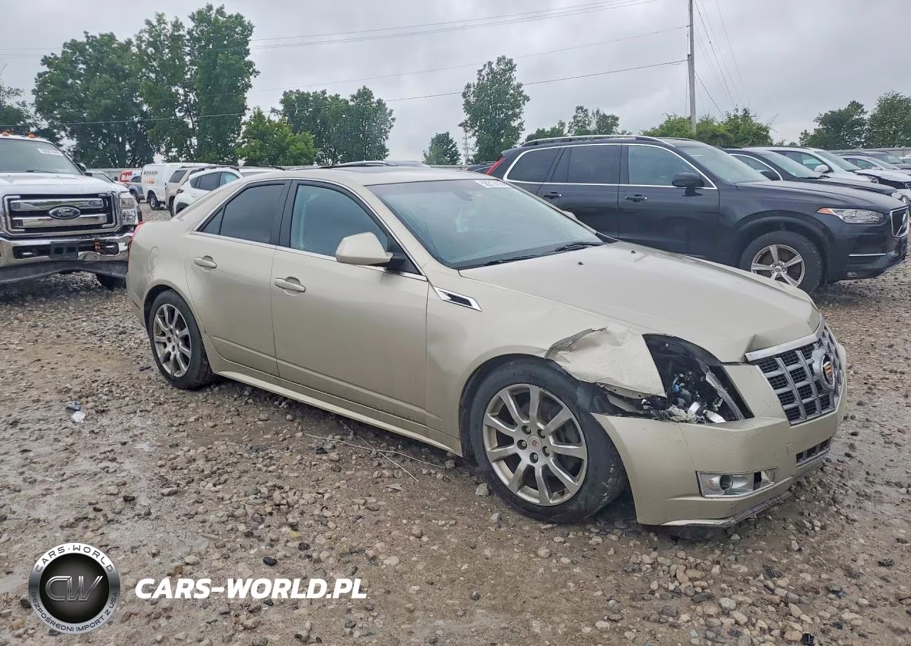 2013 Cadillac Cts Luxury Collection VIN:1G6DG5E52D0156807 - 4
