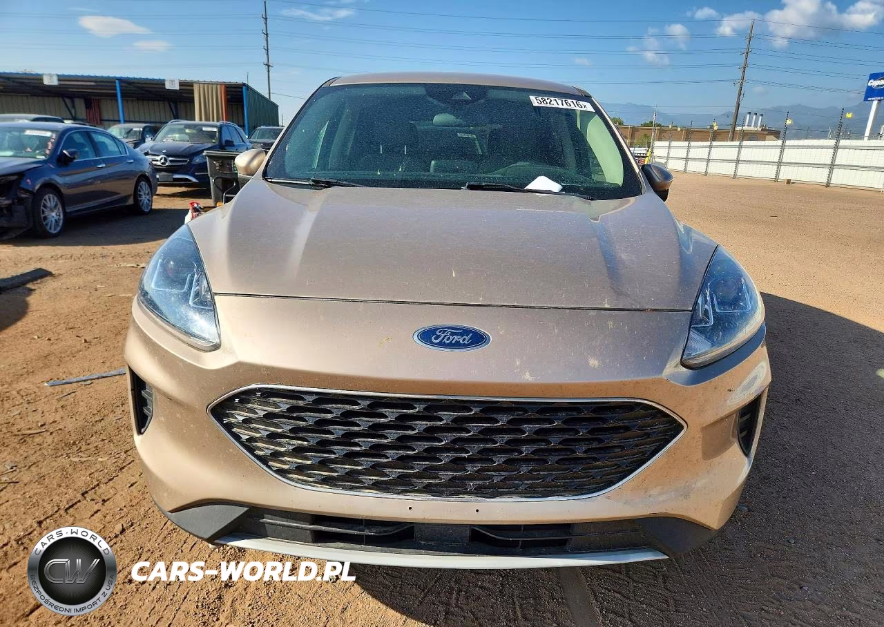 2020 Ford Escape Se VIN:1FMCU9G66LUA64942 - 5