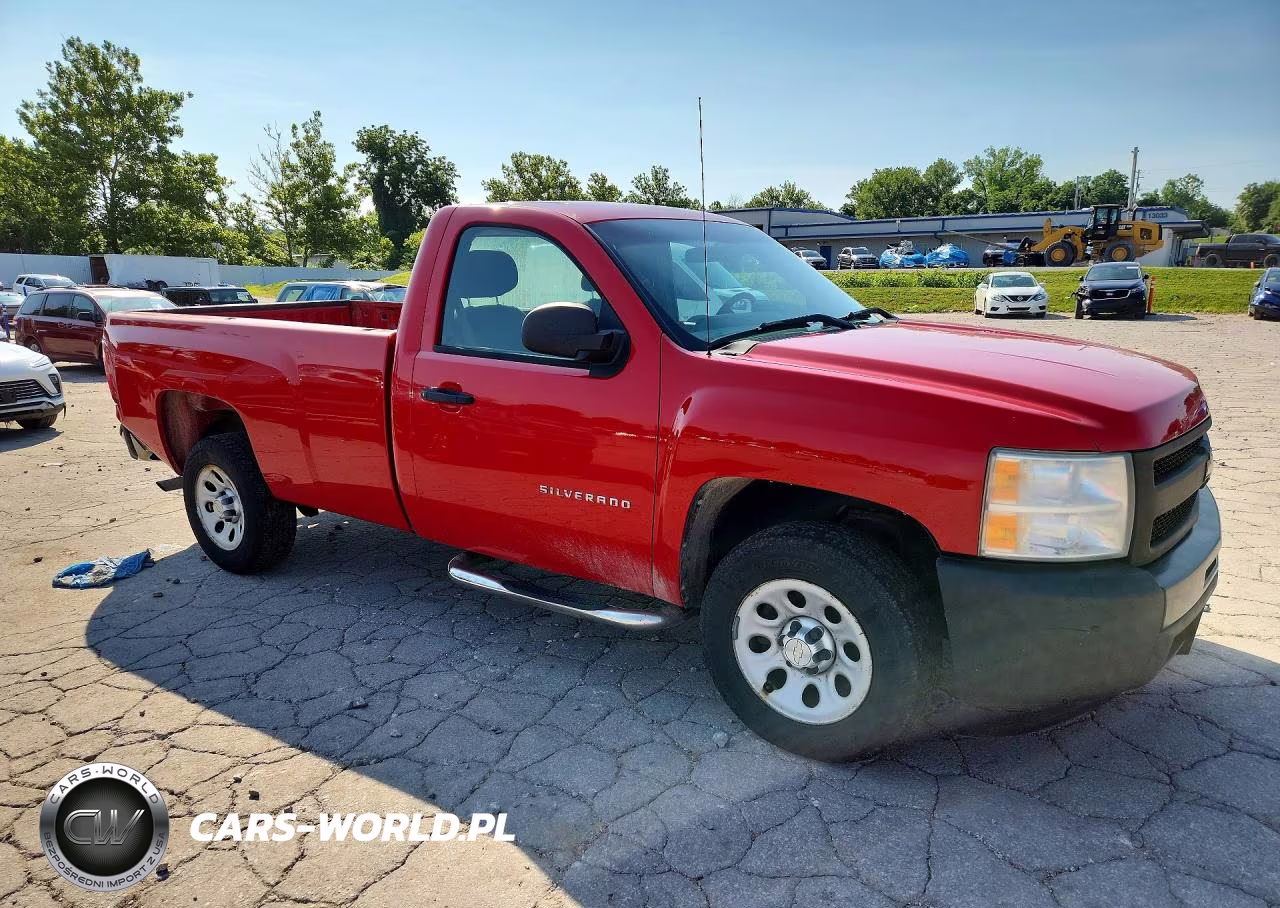 2010 Chevrolet Silverado C1500 VIN:1GCPCPEX0AZ249853 - 4
