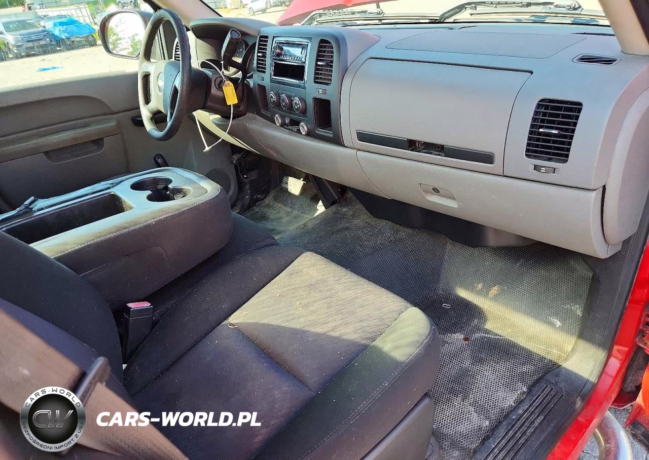 2010 Chevrolet Silverado C1500 VIN:1GCPCPEX0AZ249853 - 8