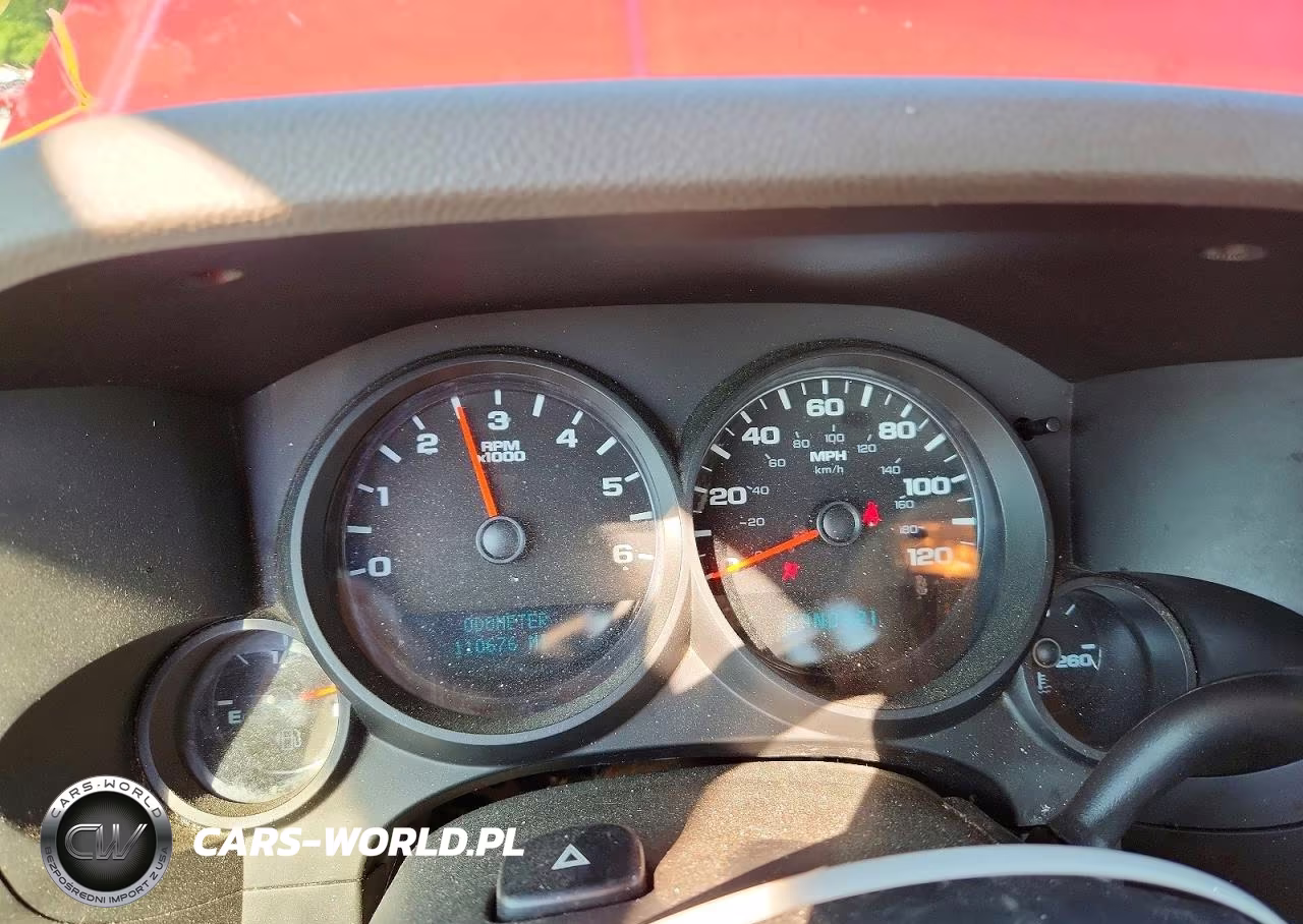 2010 Chevrolet Silverado C1500 VIN:1GCPCPEX0AZ249853 - 9