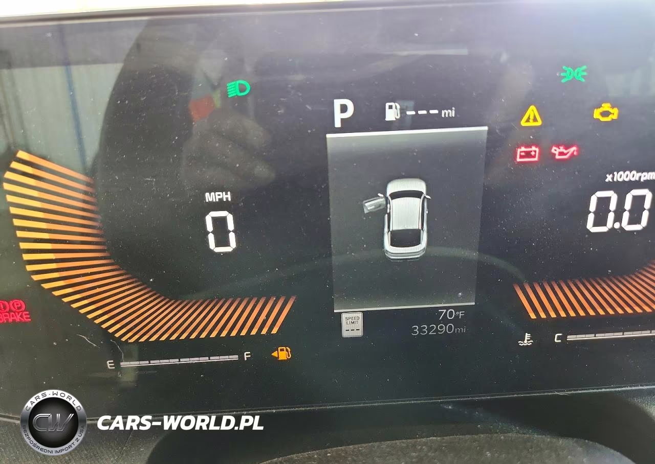 2025 Kia K4 Lxs VIN:3KPFT4DE2SE068390 - 9
