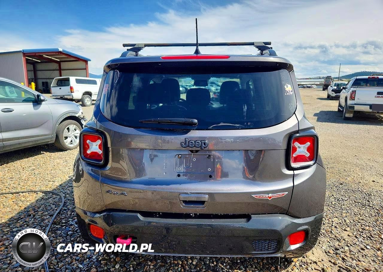 2018 Jeep Renegade Trailhawk VIN:ZACCJBCB8JPG72886 - 6
