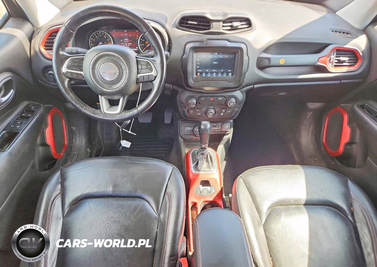2018 Jeep Renegade Trailhawk VIN:ZACCJBCB8JPG72886 - 8