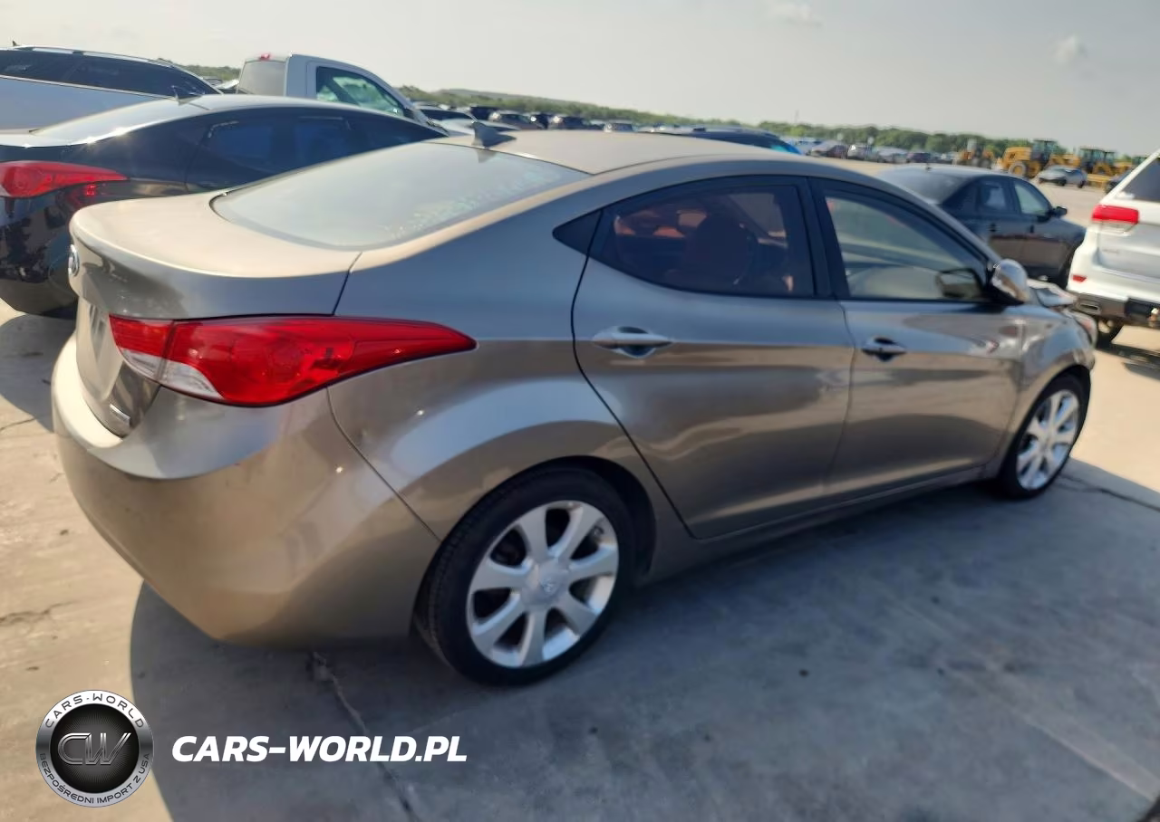 2013 Hyundai Elantra Limited VIN:5NPDH4AE9DH453294 - 3