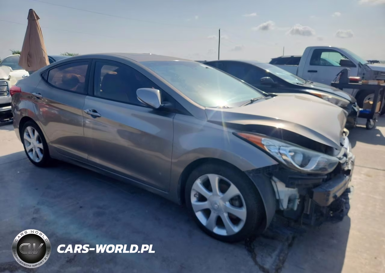 2013 Hyundai Elantra Limited VIN:5NPDH4AE9DH453294 - 4